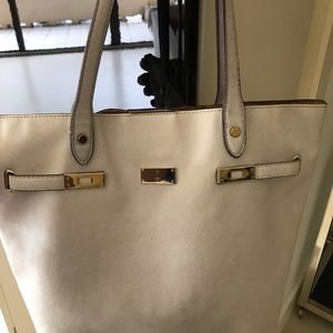 Carlos by Carlos Santana white PU leather tote.